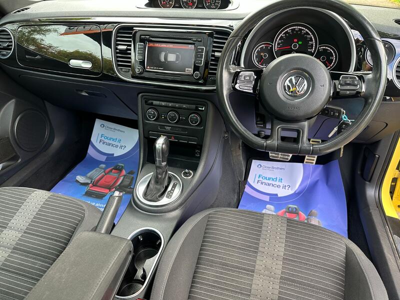 VOLKSWAGEN BEETLE