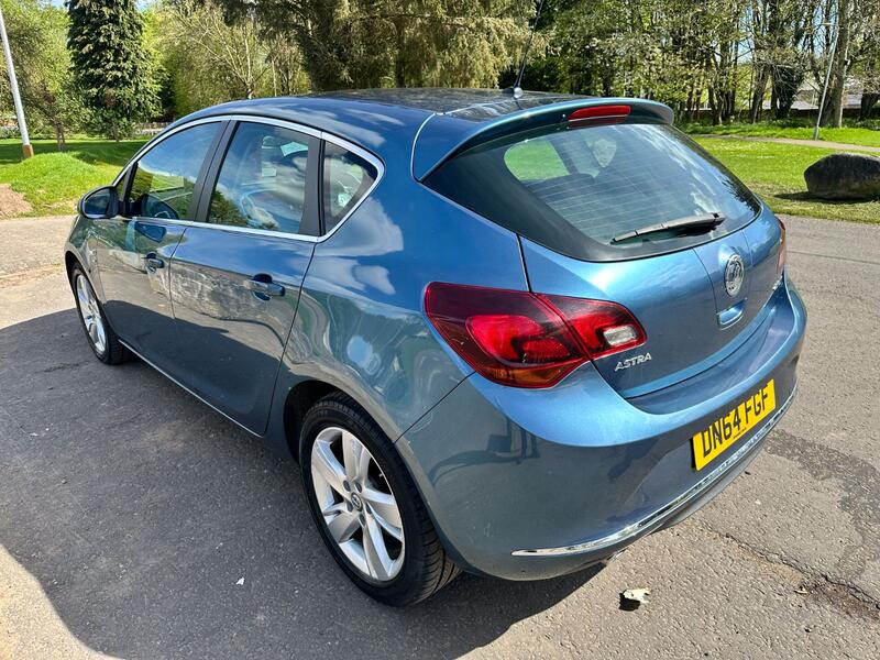 VAUXHALL ASTRA