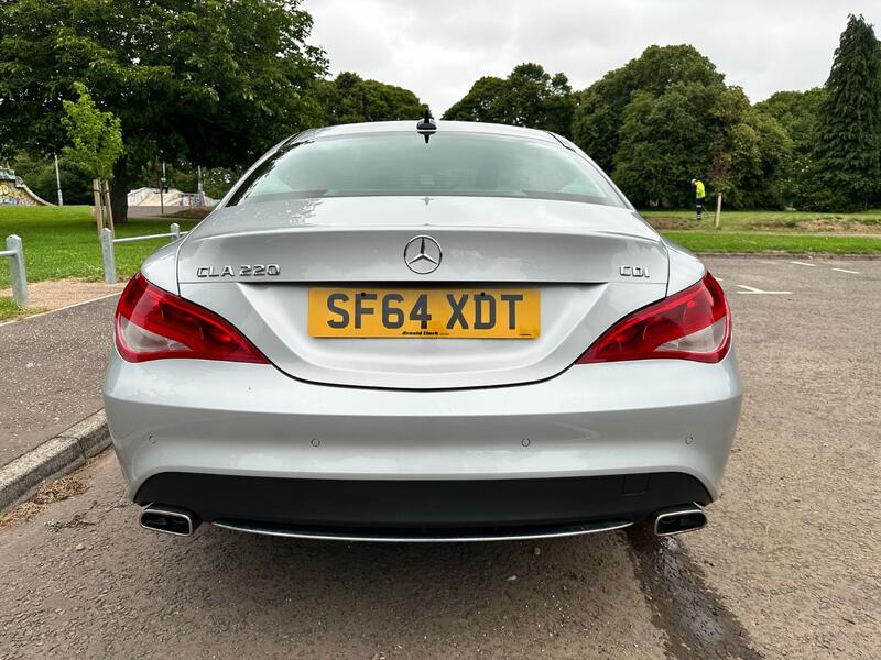 MERCEDES-BENZ CLA
