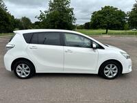 TOYOTA VERSO