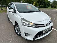 TOYOTA VERSO