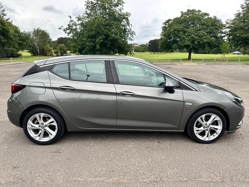 VAUXHALL ASTRA