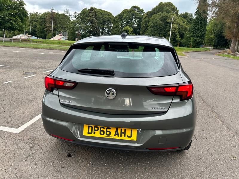 VAUXHALL ASTRA