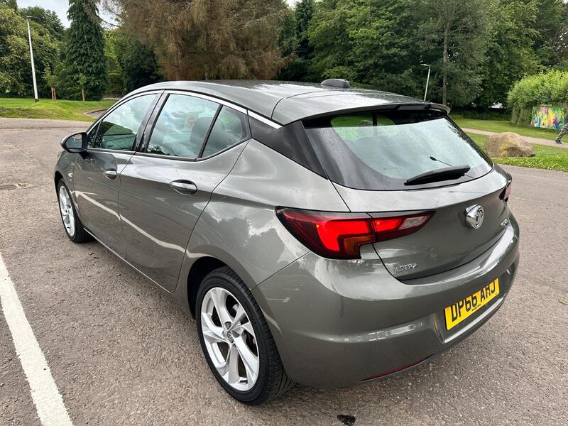 VAUXHALL ASTRA