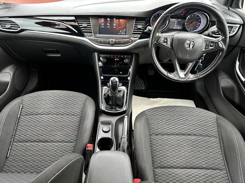 VAUXHALL ASTRA