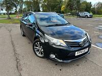 TOYOTA AVENSIS
