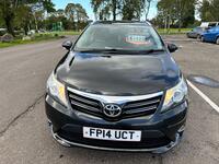 TOYOTA AVENSIS